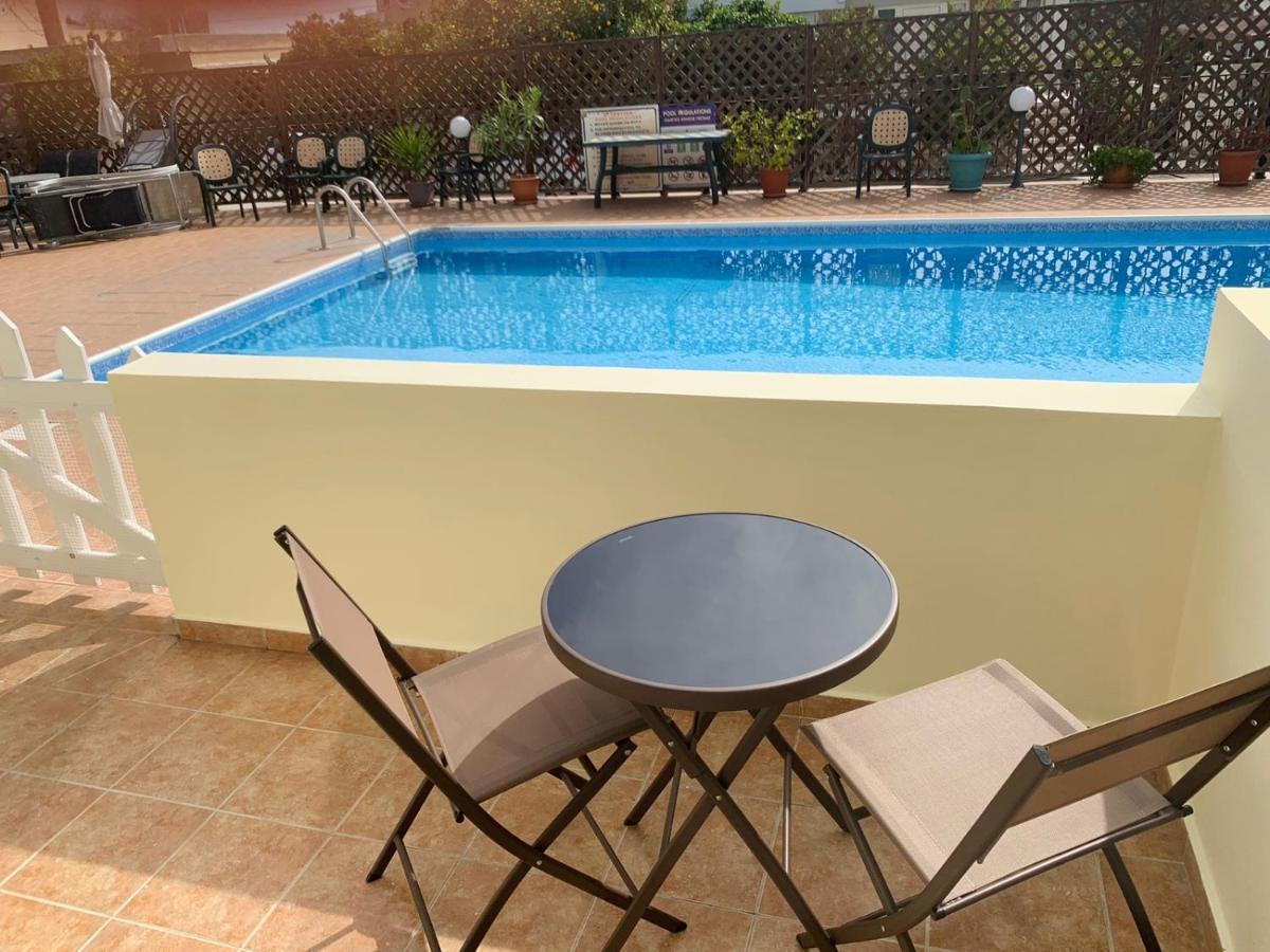 Peaceful Apartment With Double Bed - Oak Breeze Πάφος Εξωτερικό φωτογραφία